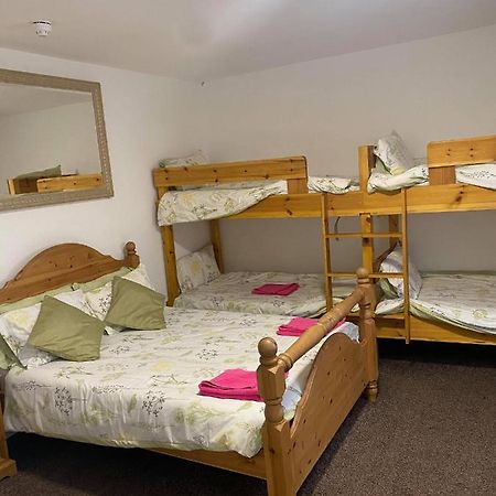 Hotel Jeanne Блекпул Екстериор снимка