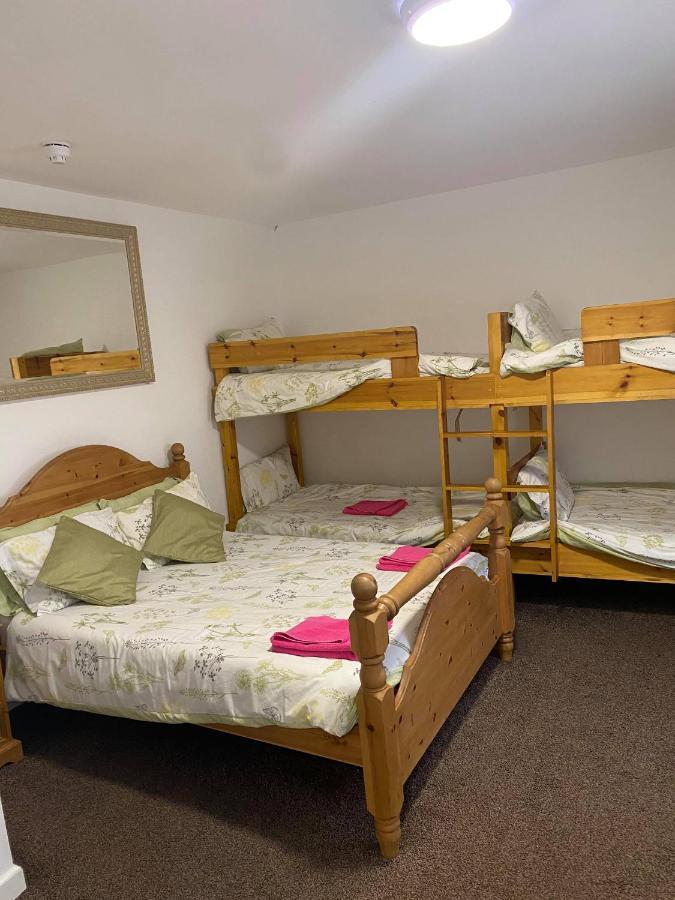Hotel Jeanne Блекпул Екстериор снимка