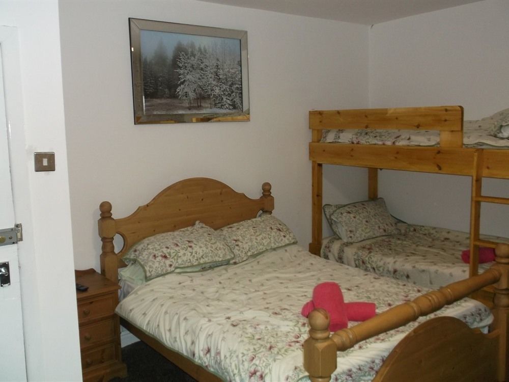 Hotel Jeanne Блекпул Екстериор снимка